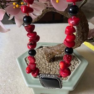 Vintage natural coral necklace